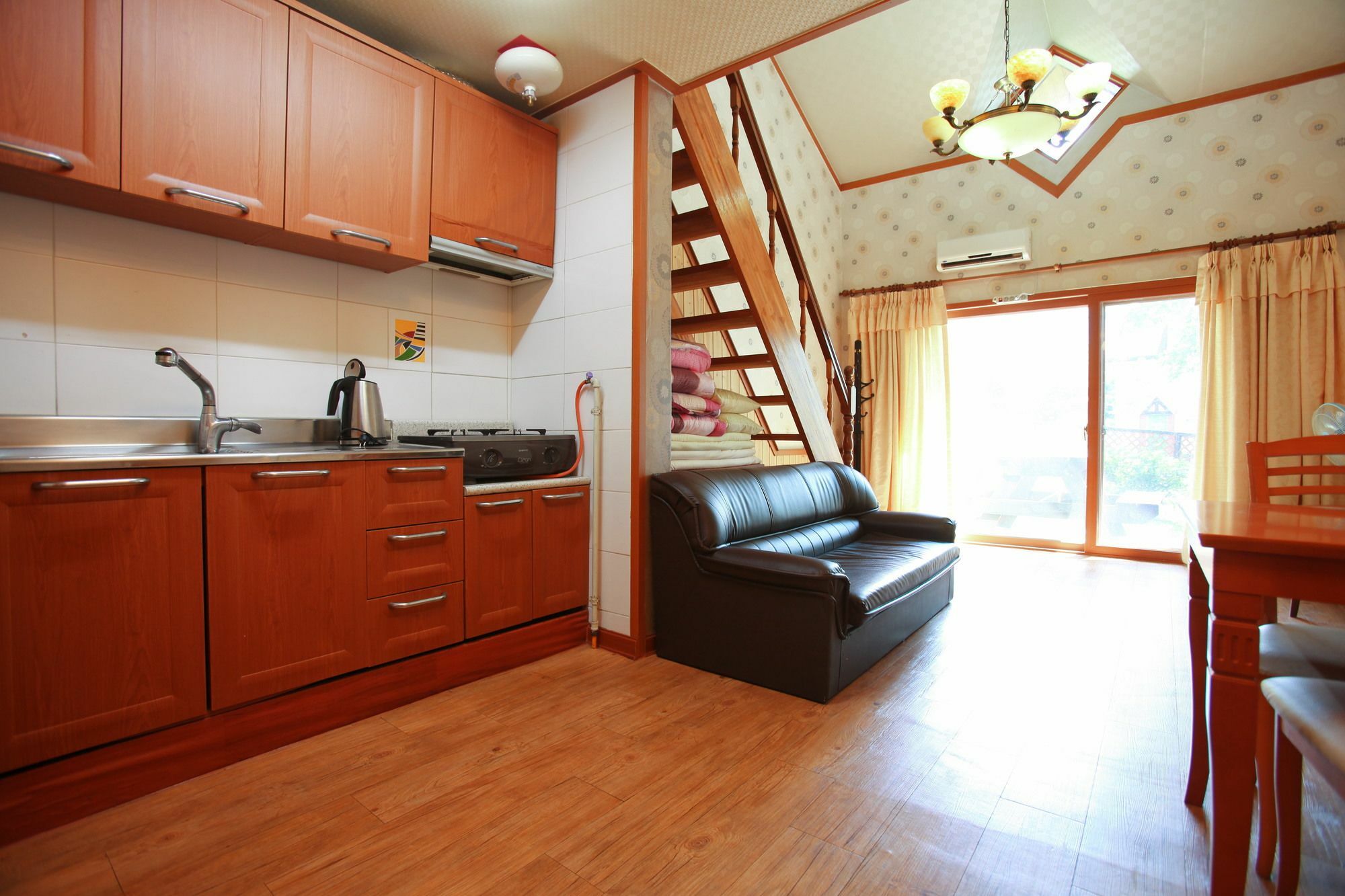 Pyeongchang Iris Pension Exterior foto